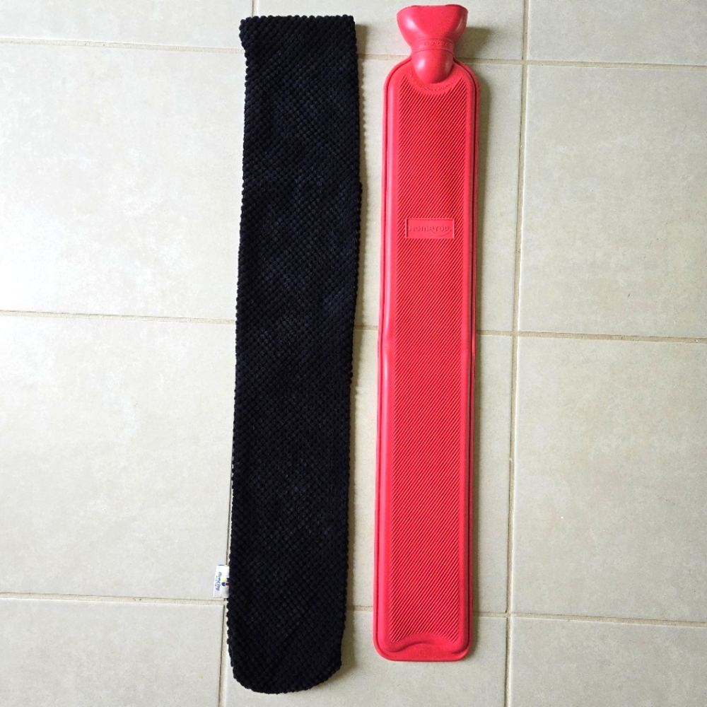 HomeTop Premium 2.25 Liters Red Rubber Hot Water Bottle w/Soft Merbau Corduroy